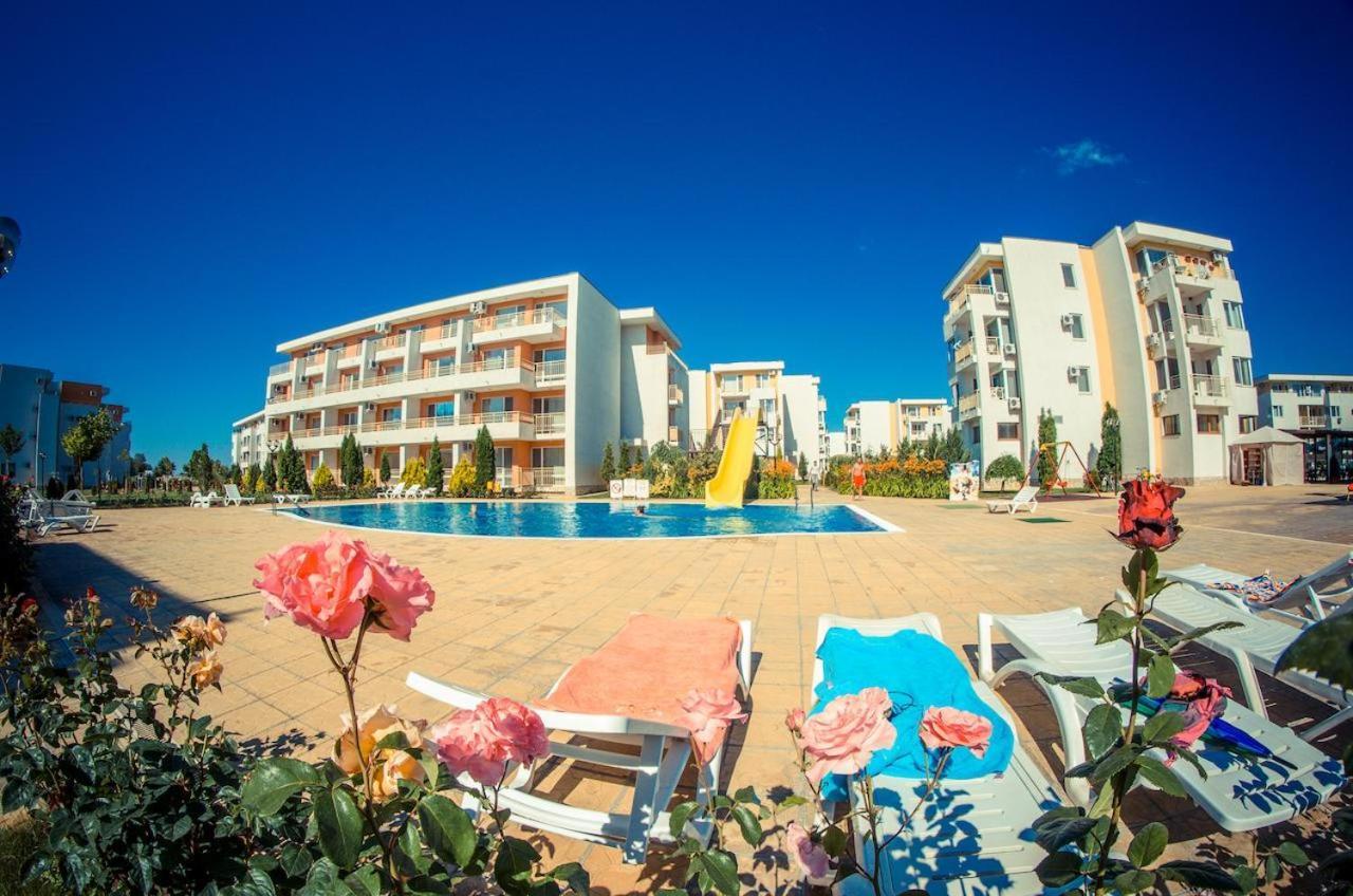 Nessebar Fort Club - Prestige Apartments Słoneczny Brzeg Zewnętrze zdjęcie